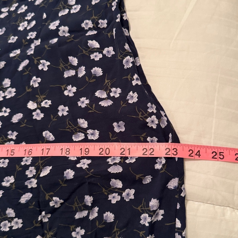 American Eagle Outfitters Navy Floral Mini Dress - Picture 8 of 9